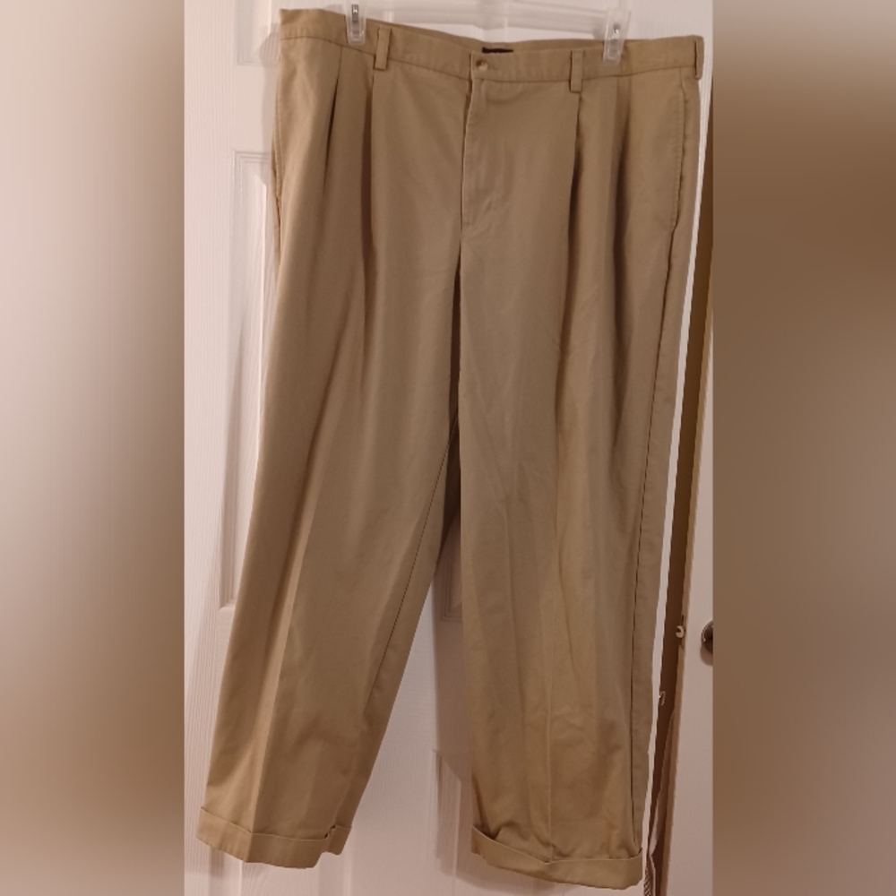 *Donating soon if not sold* 42W 30L Izod Chino pants